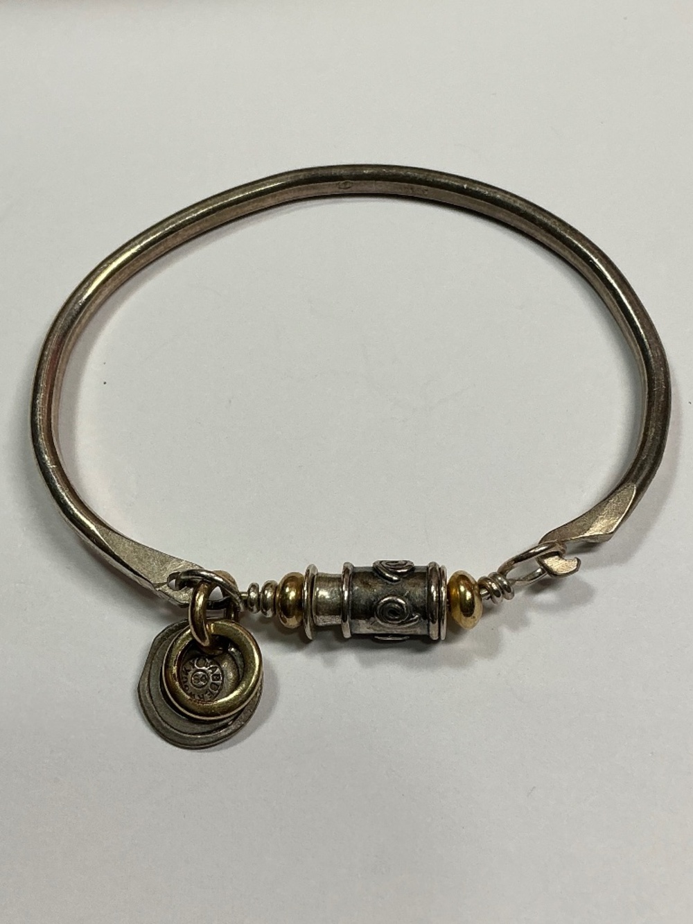 Authentic Vintage Sterling Silver JABBERWOCKY Hinged Bracelet. 2.5 inches